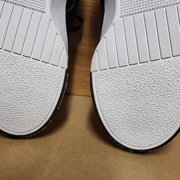 PUMA Cali Bold Black Metallic Gold Women Size 10 - Picture 11 of 16